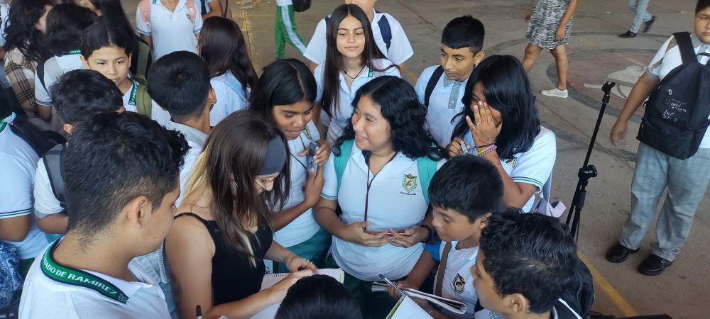 Conciertos En Escuelas De Zihuatanejo   